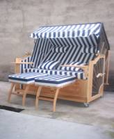 Wicker Roofed Beach Chair